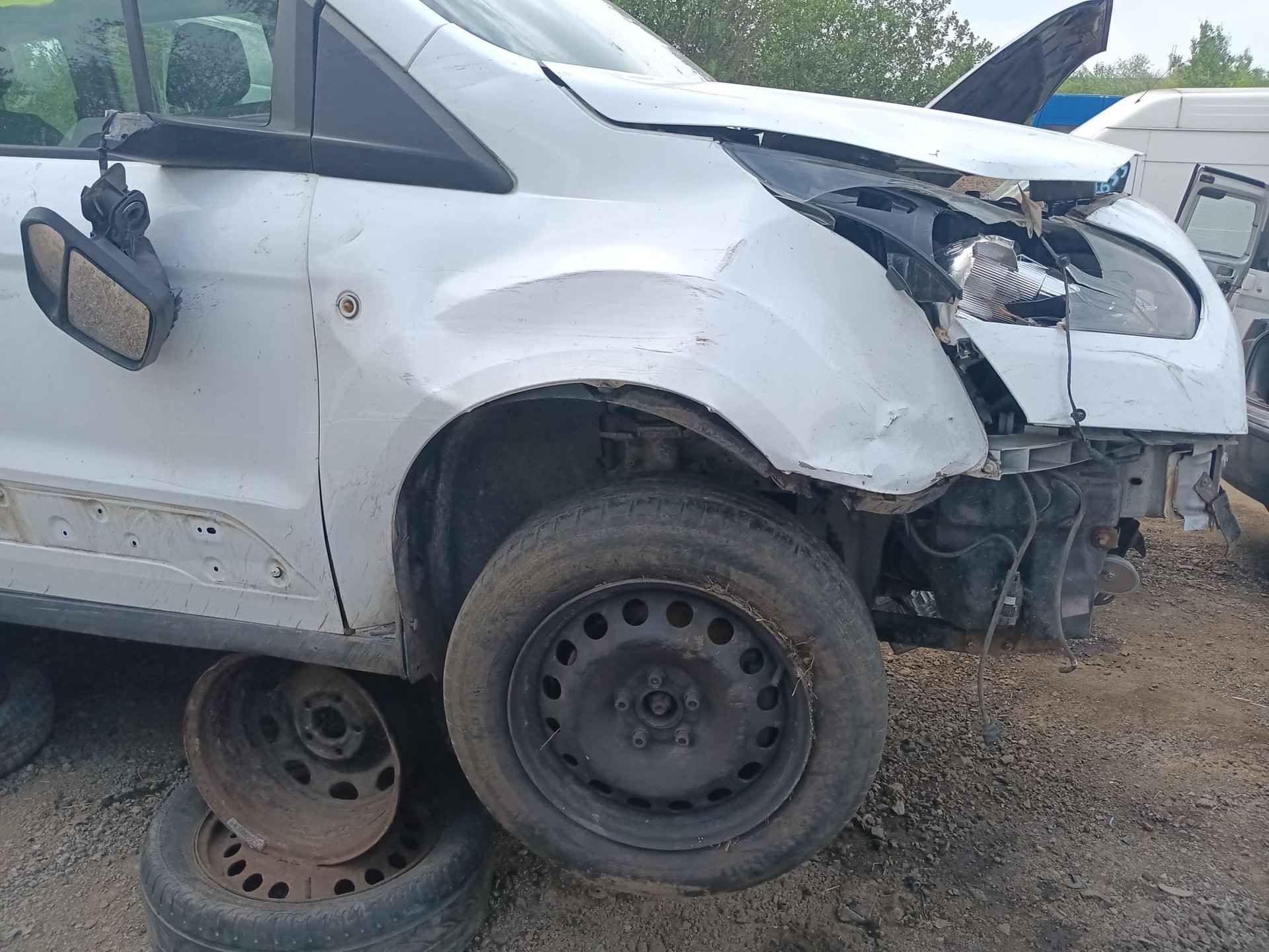 front_right_fender