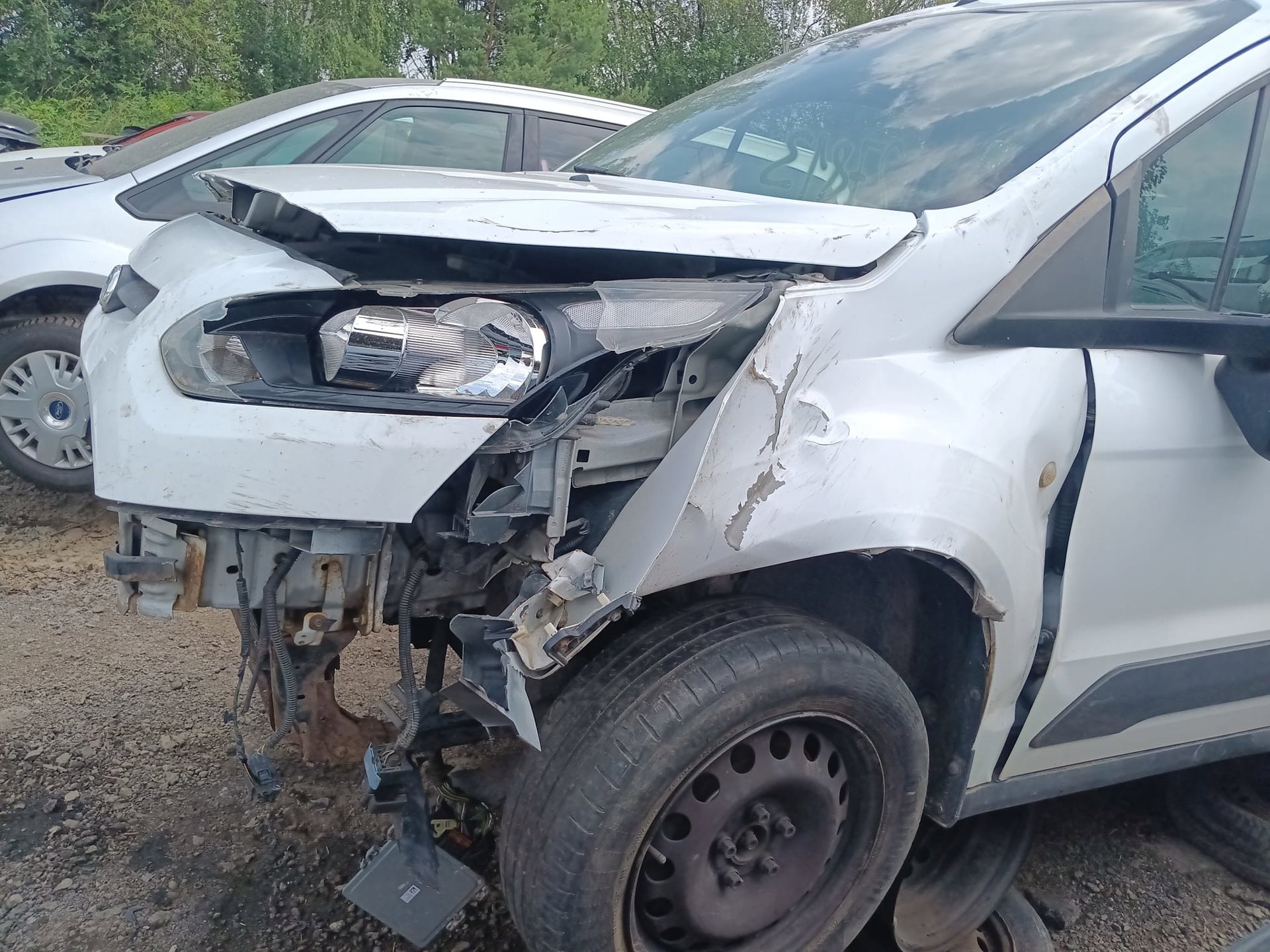 front_left_fender