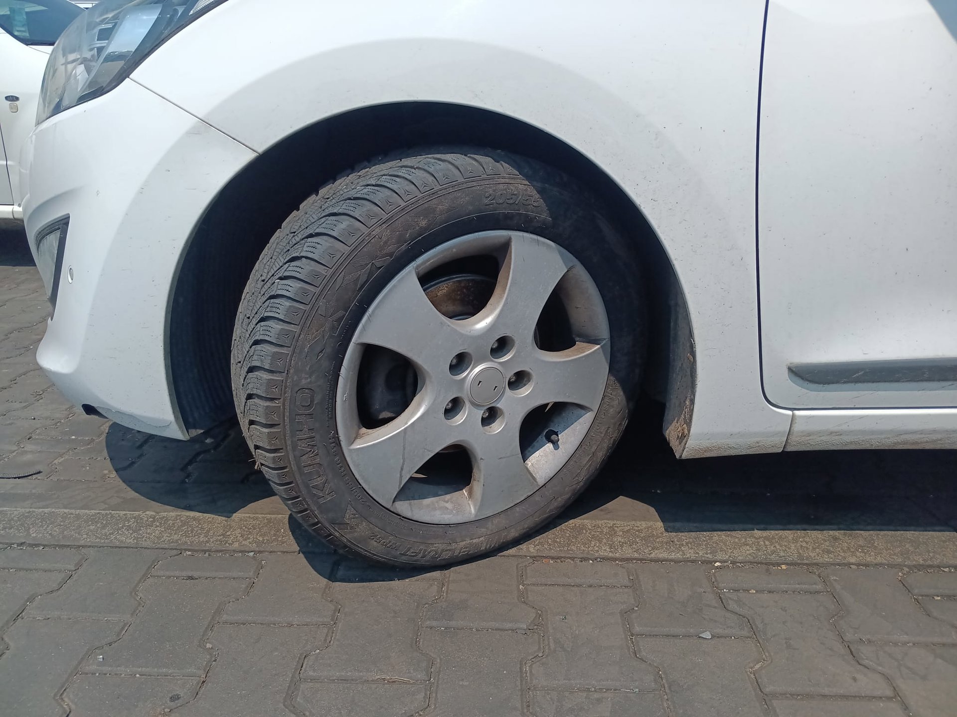 front_left_wheel