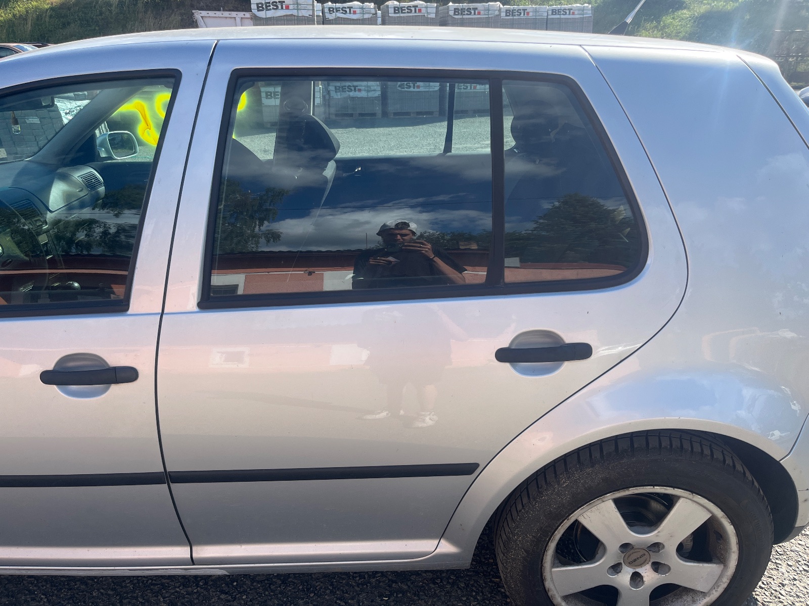 left_rear_door