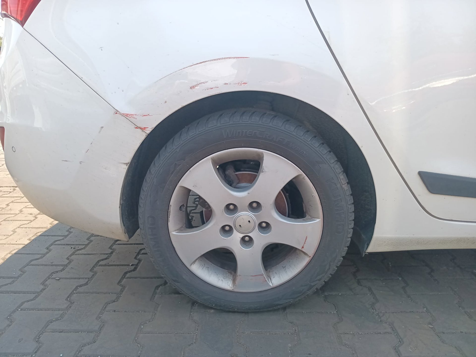 rear_right_wheel