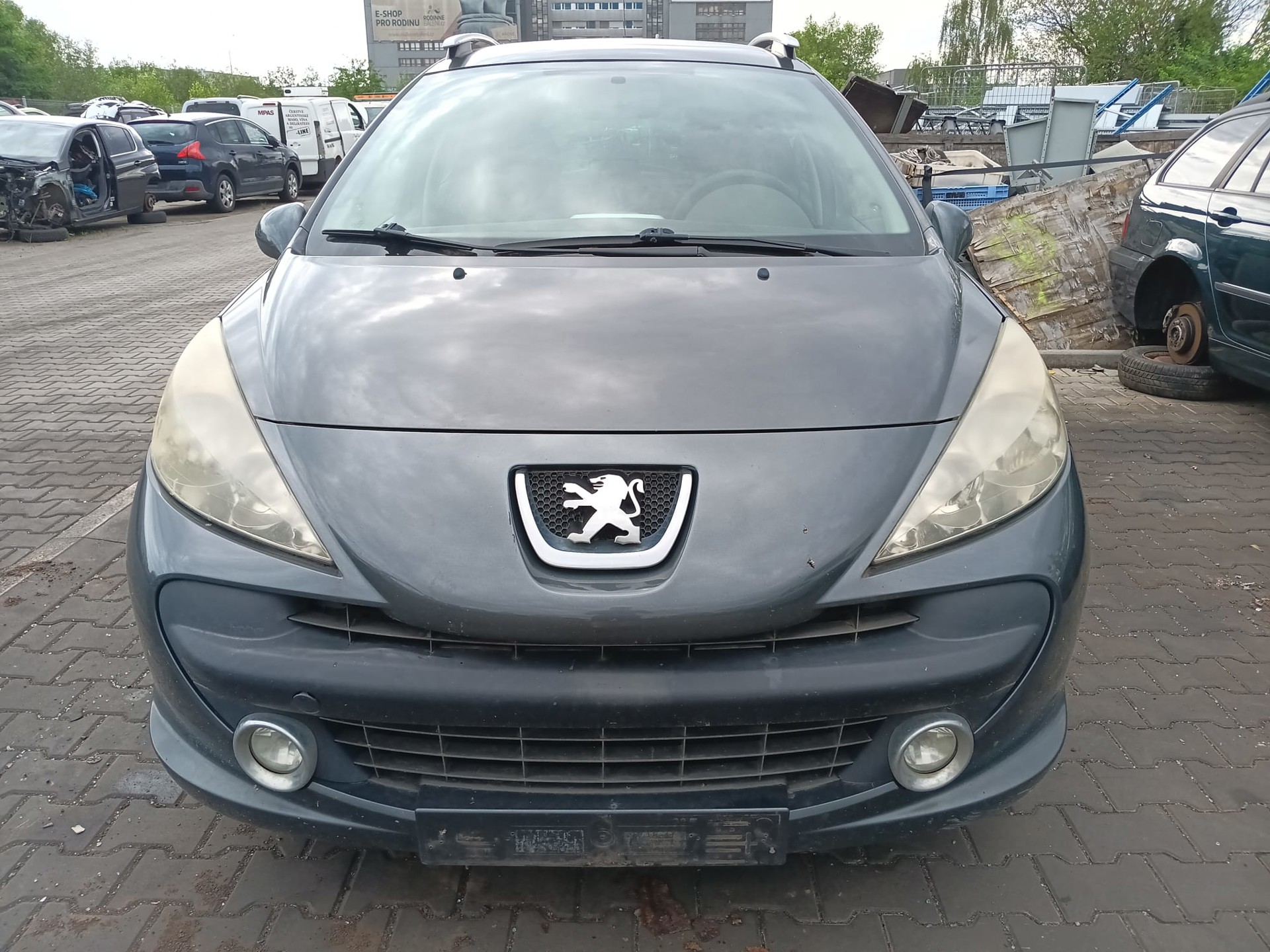 front_view