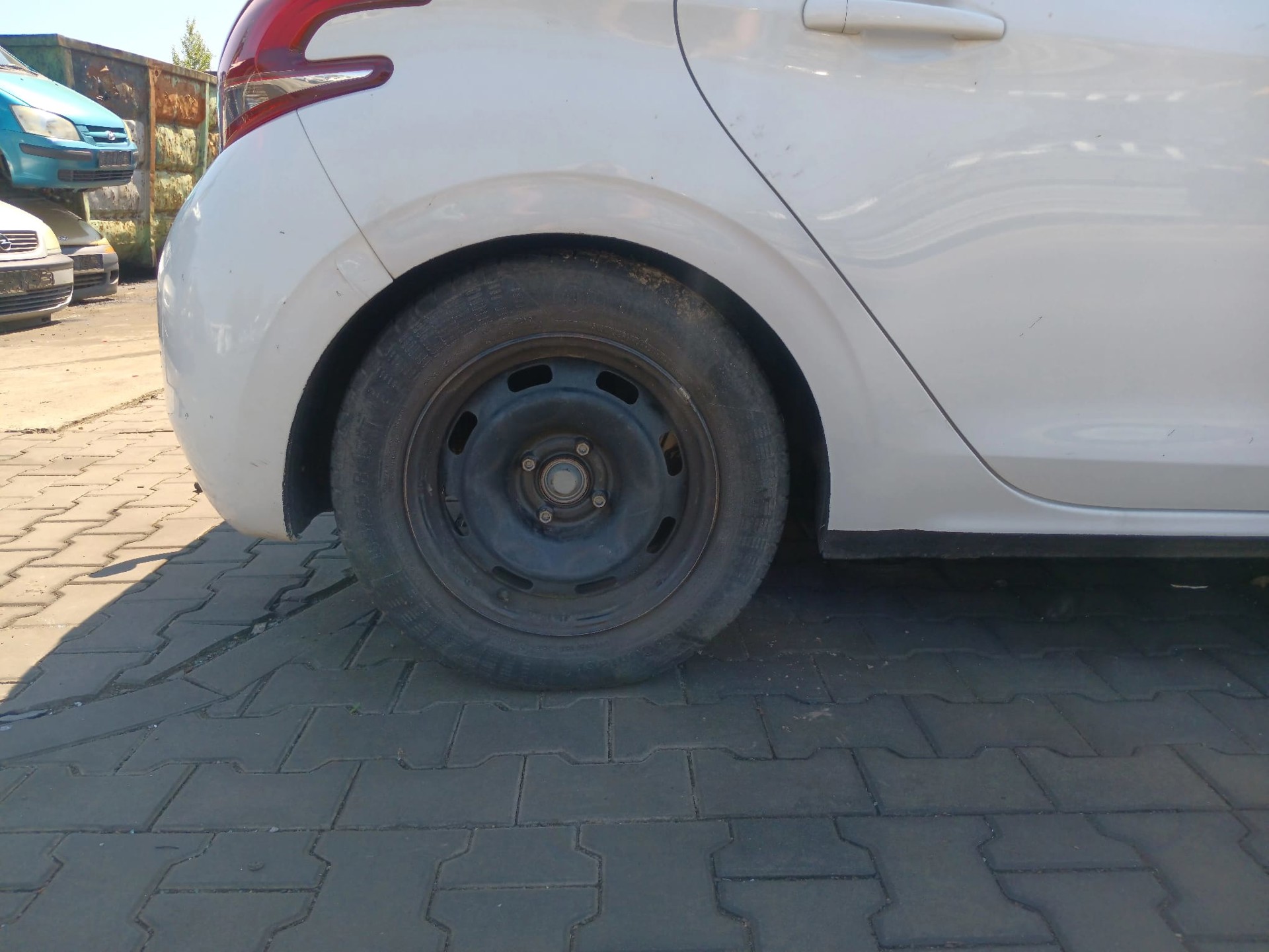 rear_right_wheel