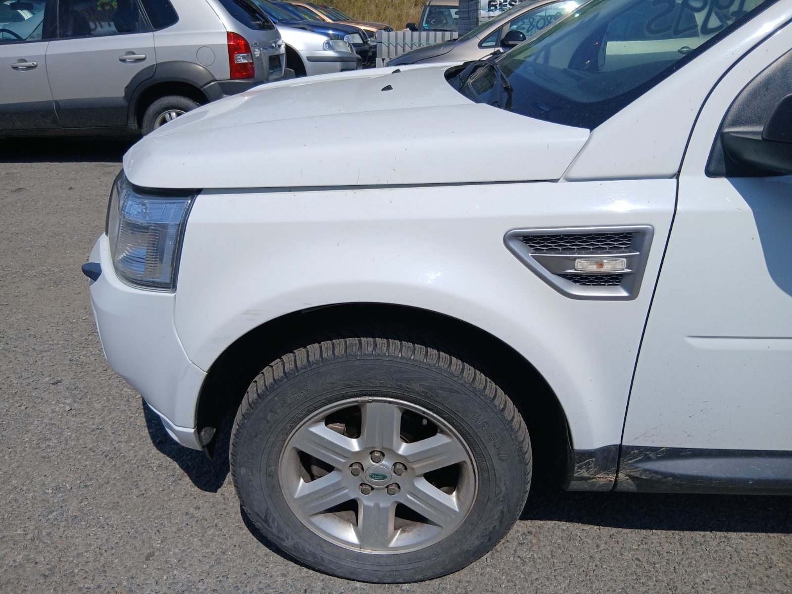 front_left_fender