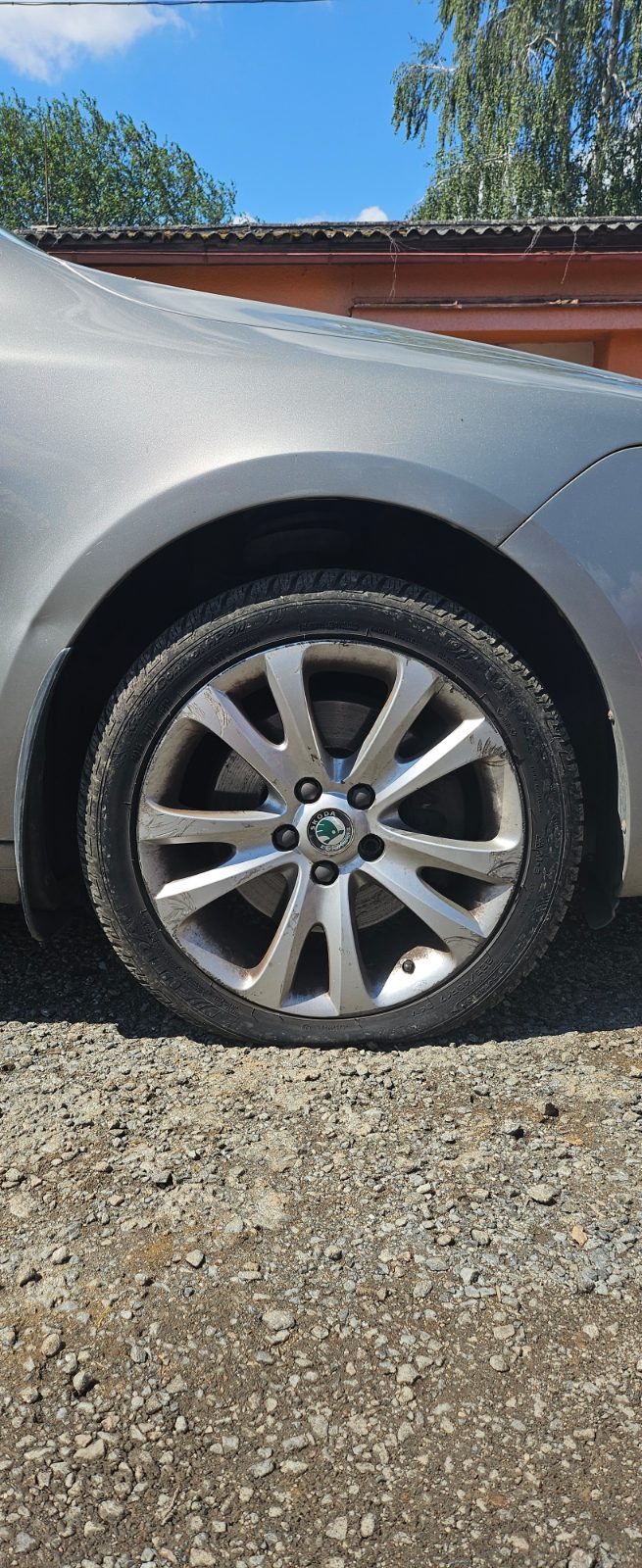 front_right_wheel