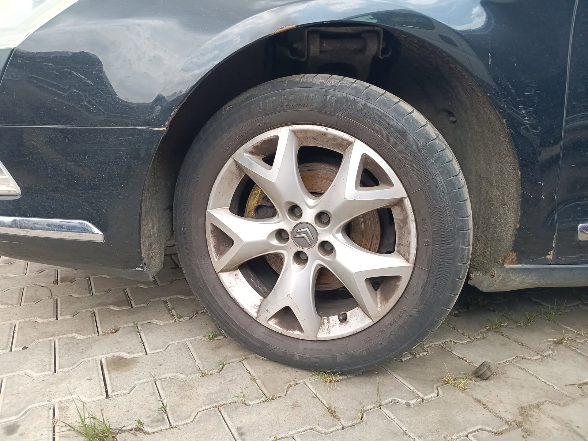 front_left_wheel