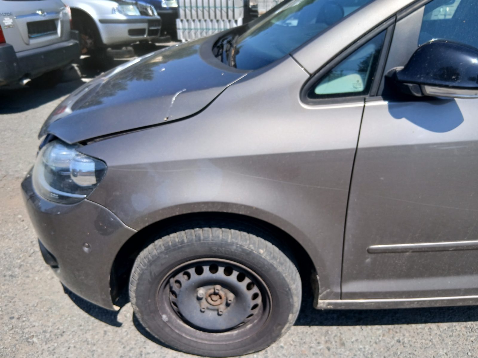 front_left_fender