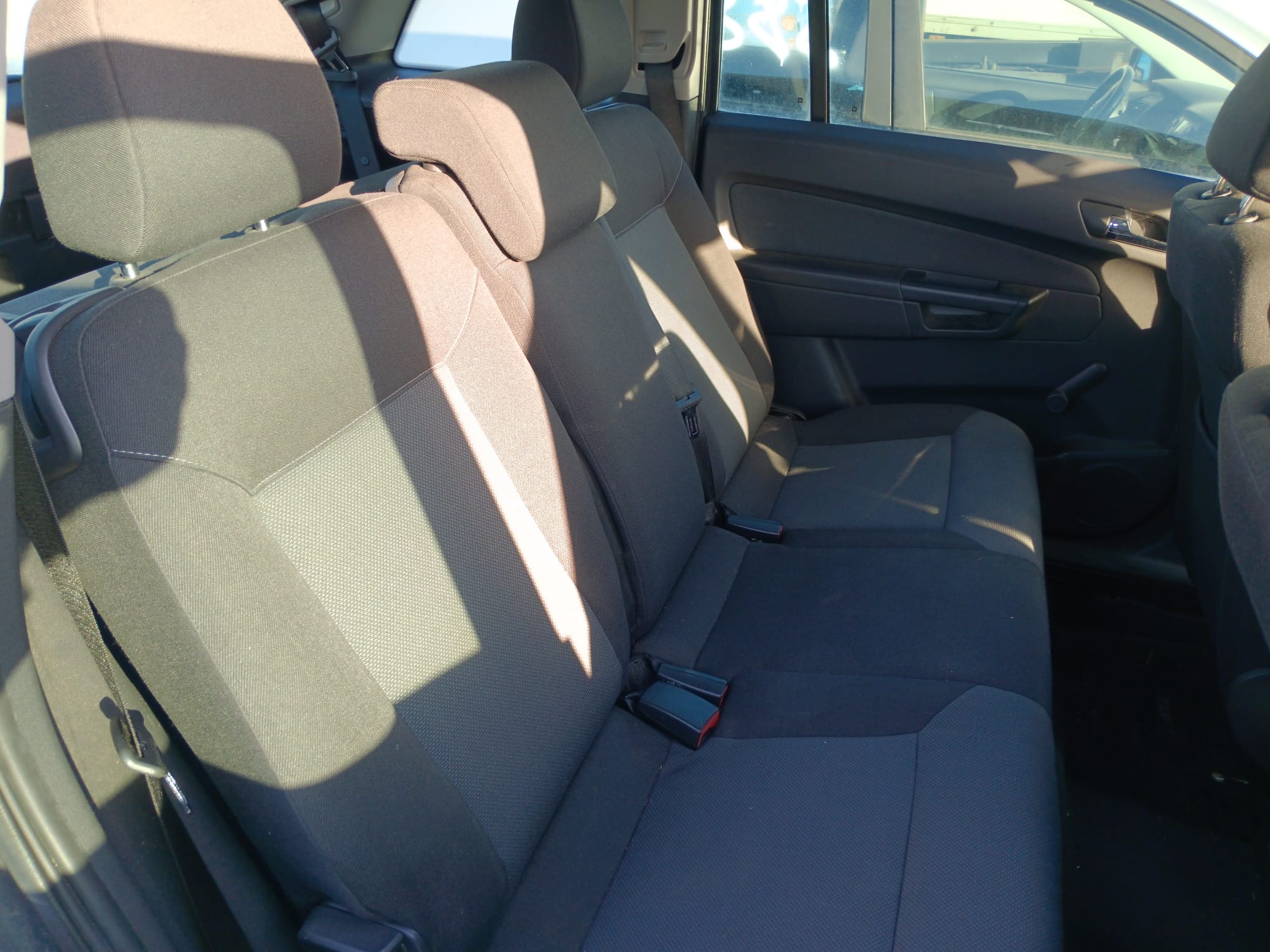 rear_seats