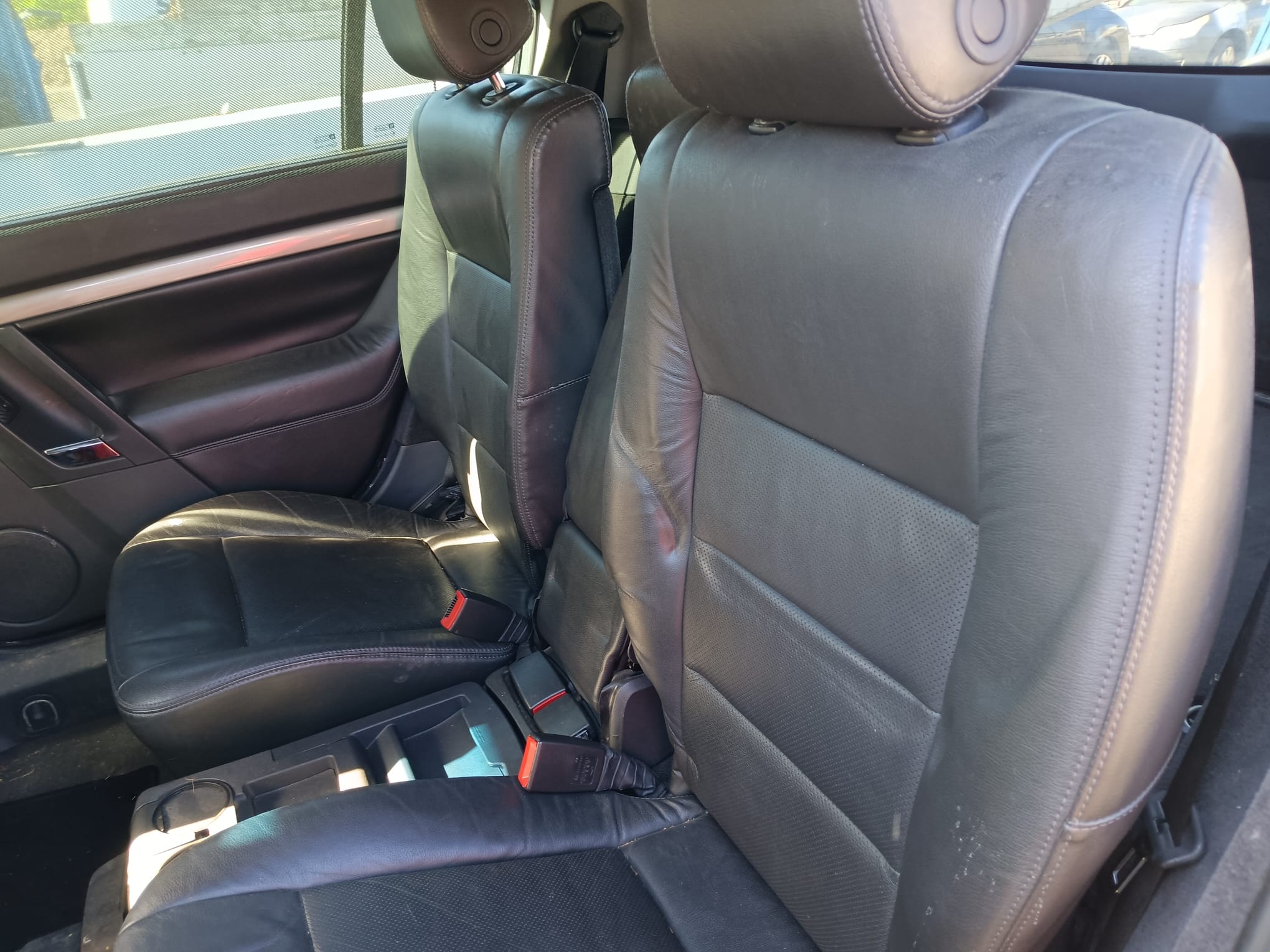 rear_seats