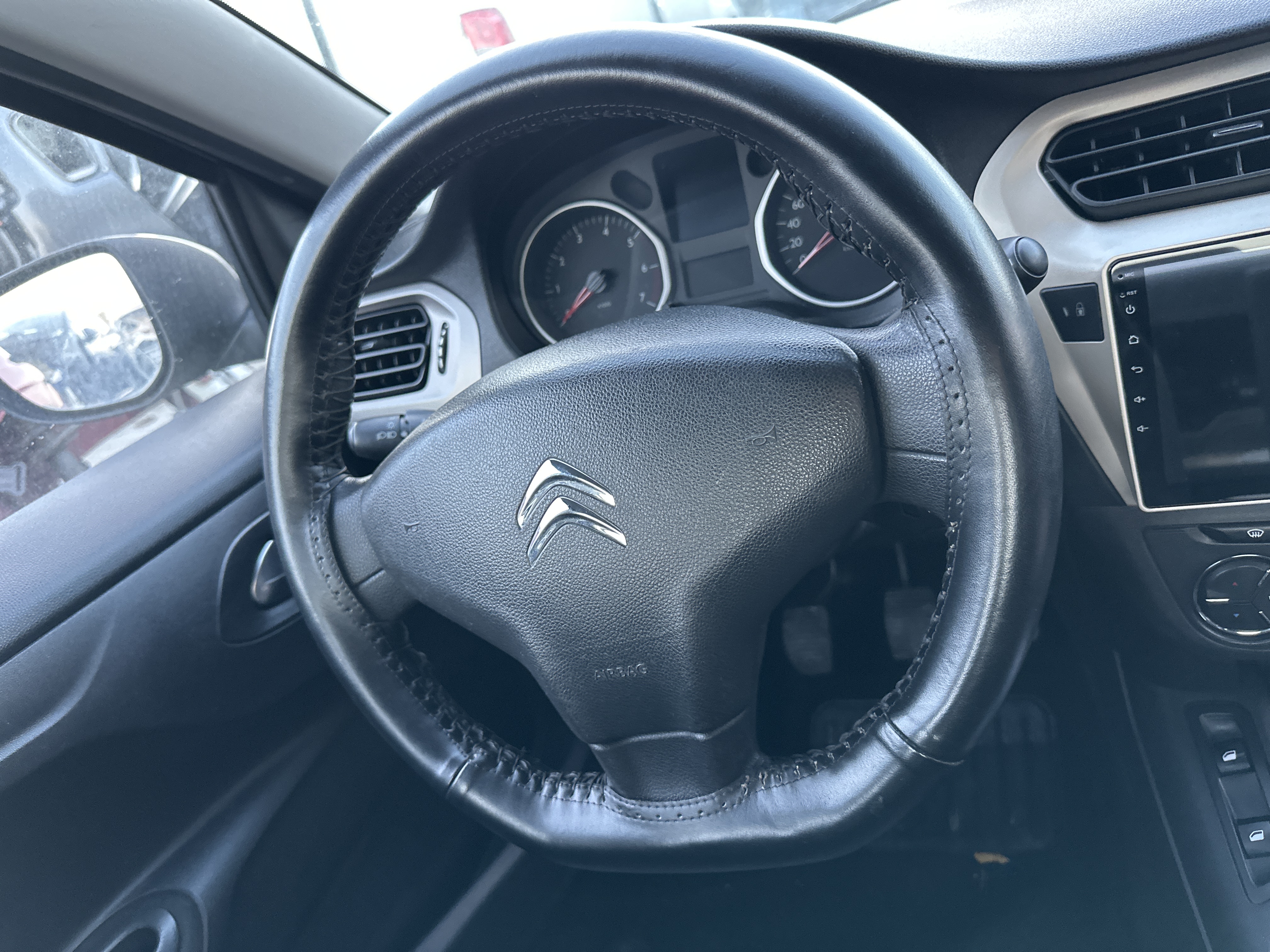 steering_wheel