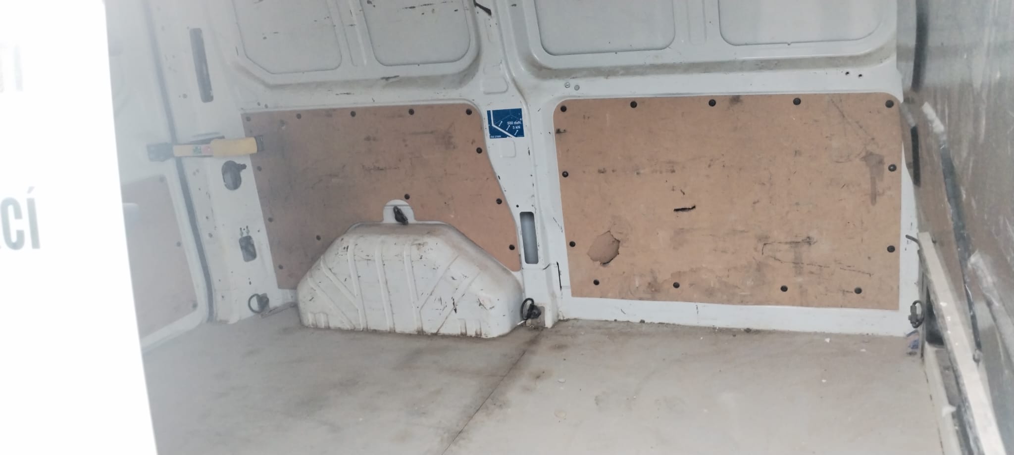 trunk_space