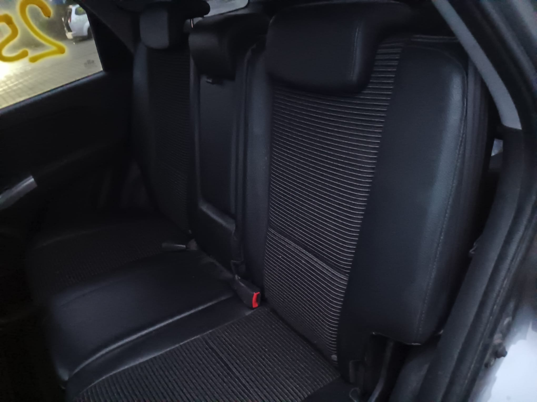rear_seats
