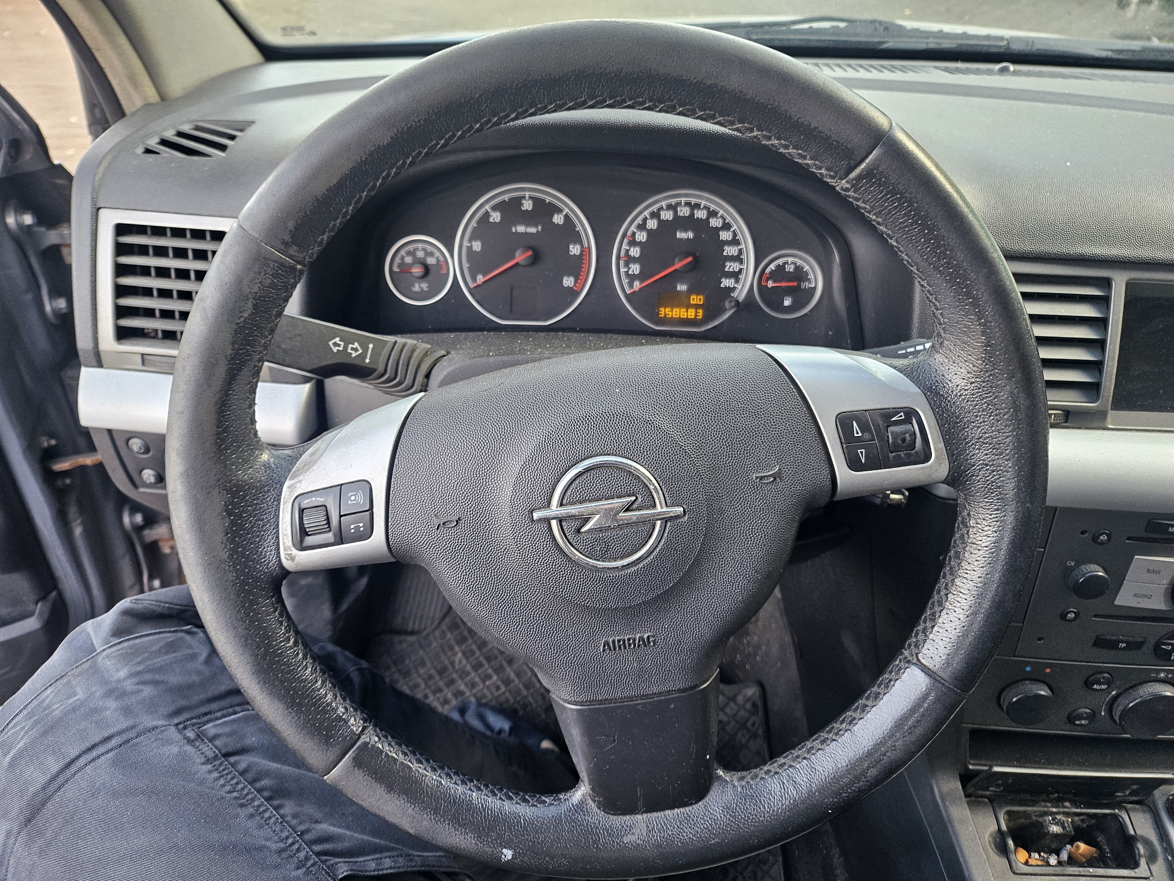 steering_wheel