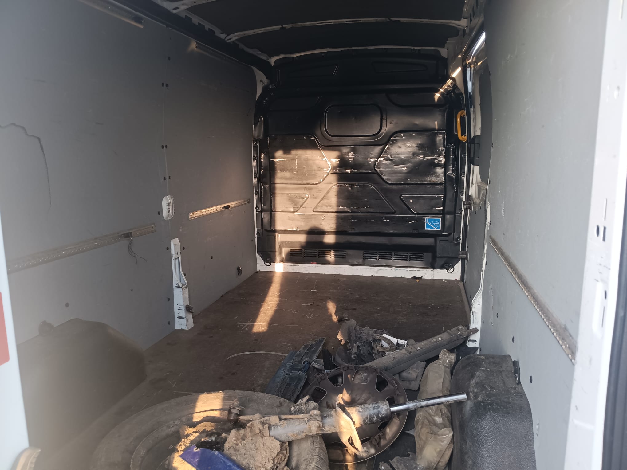 trunk_space