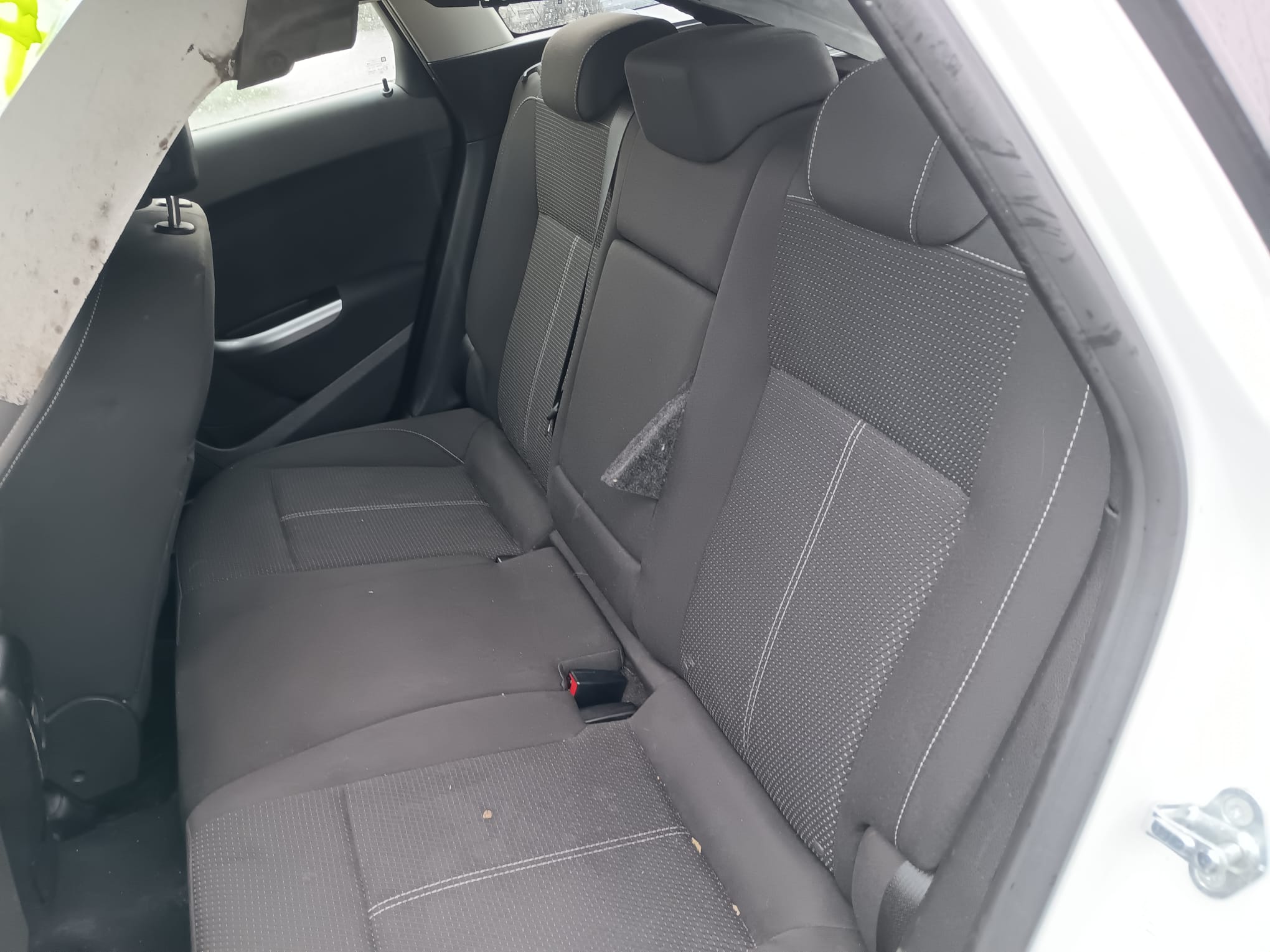 rear_seats