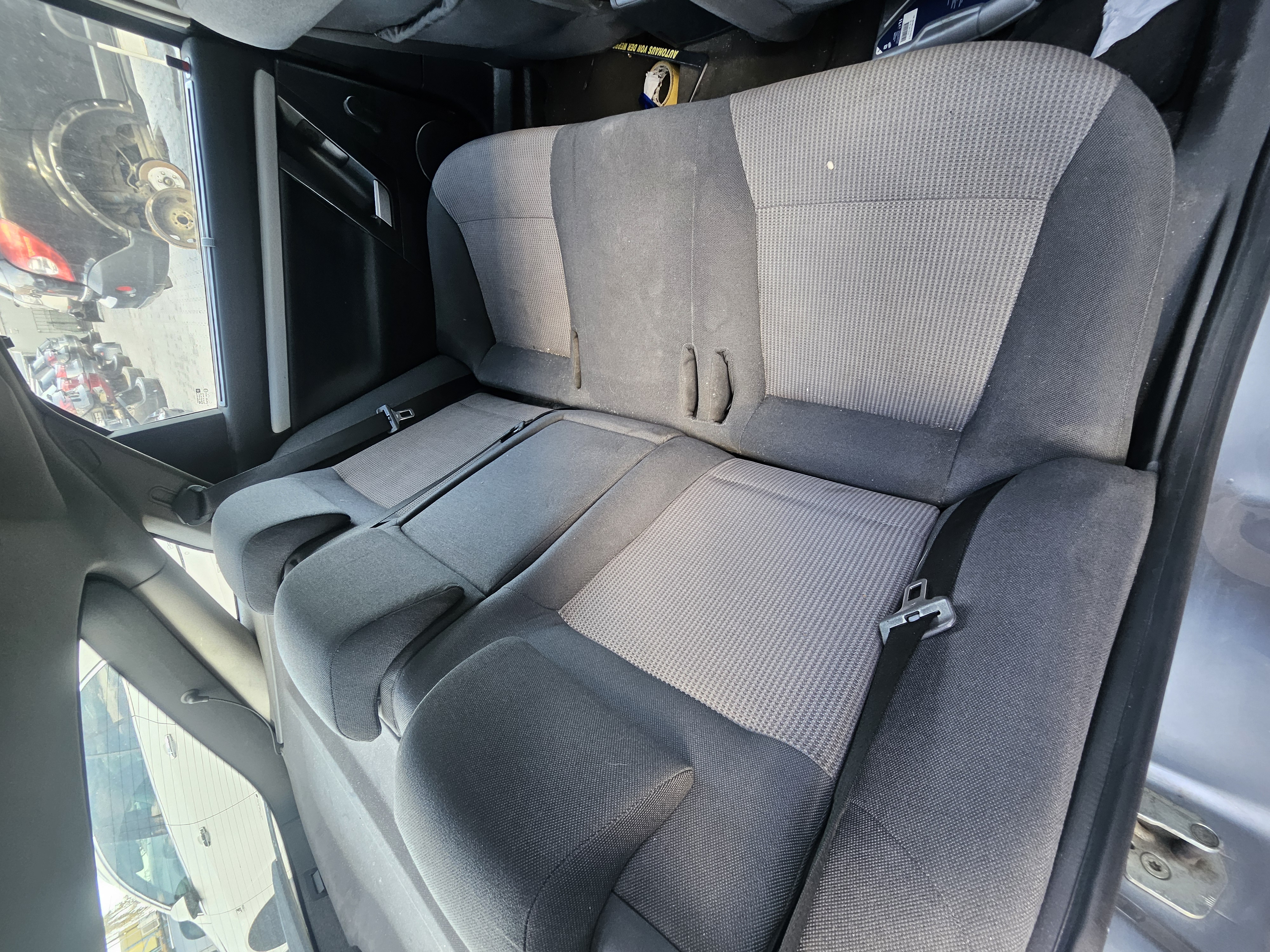 rear_seats