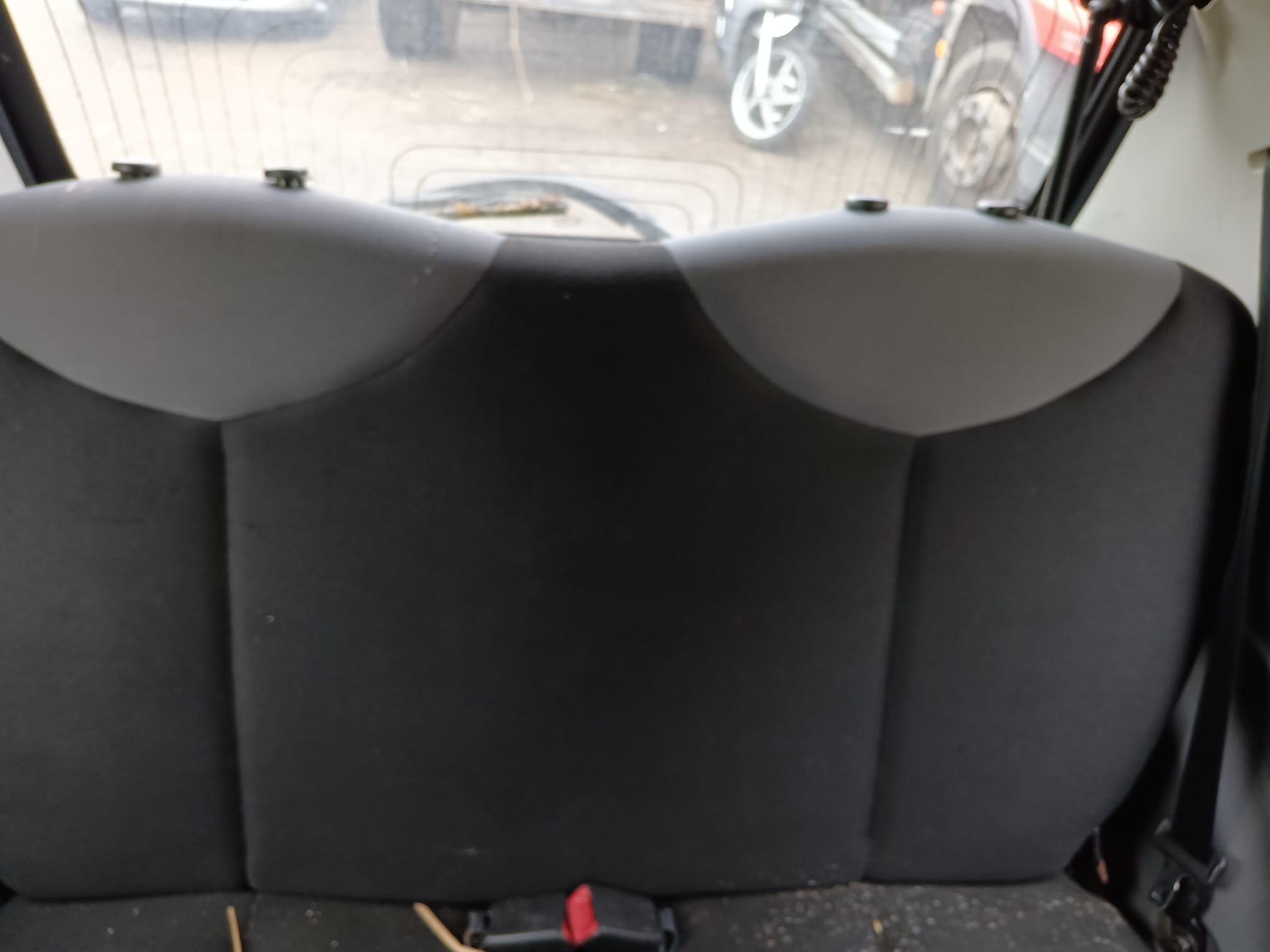 rear_seats