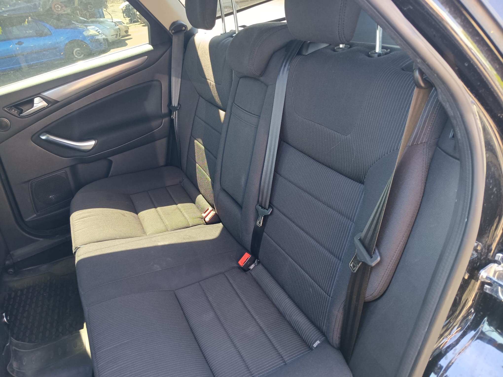 rear_seats