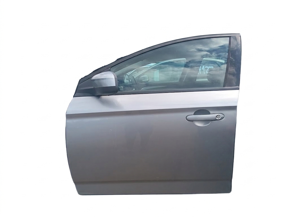  Dveře levé přední