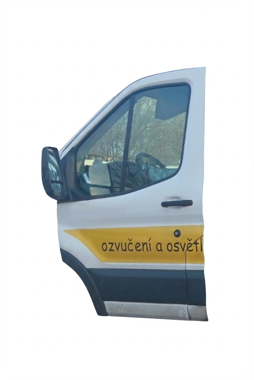 DVEŘE PŘEDNÍ LEVÉ